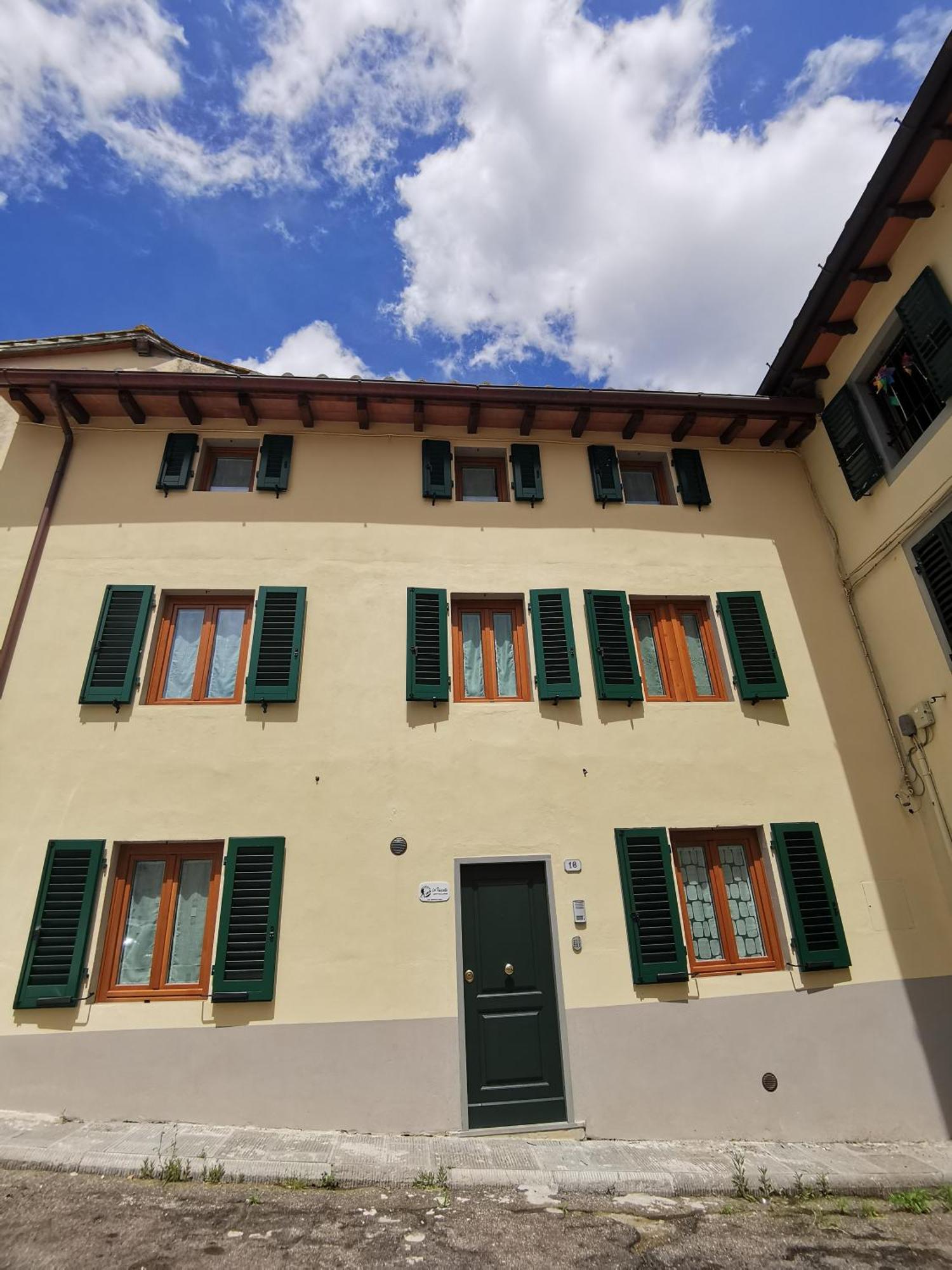 La Piazzetta - Affittacamere San Piero a Sieve Bagian luar foto